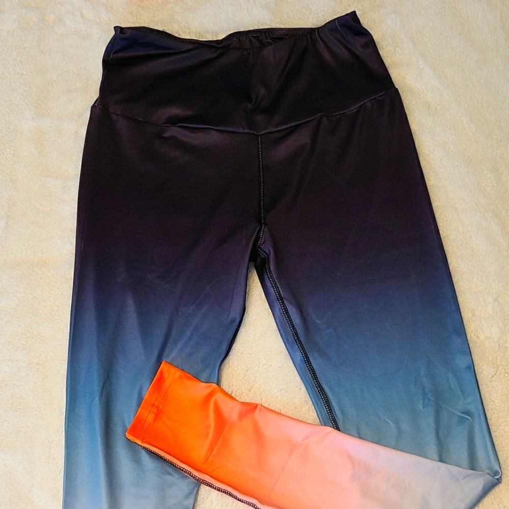 Workout Set_ Multi Color - Picture 4 of 4